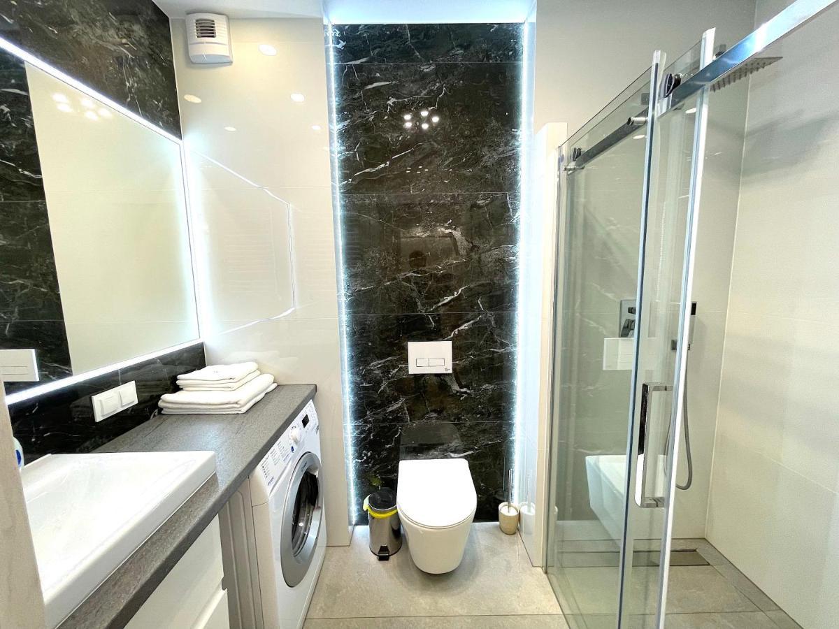 Apartament Superior Blue Przy Plazy- Free Pool, Saunas, Jacuzzi, Fitness, Salzgrotte Колобжег Екстер'єр фото